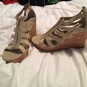 Wedge heels